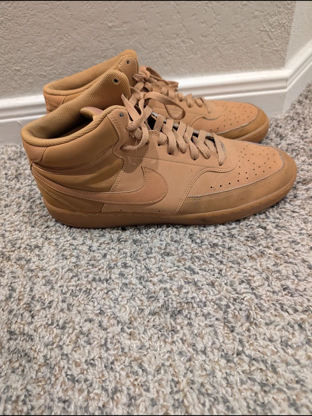 Nike Men's Wheat/Tan High-Top Sneakers